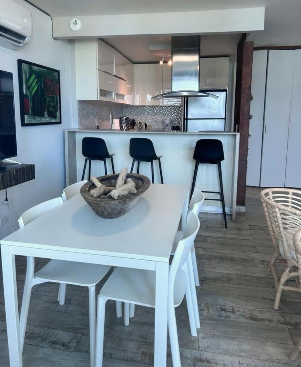 Kasa Brisa Marina Ocean View Balcony Beachfront San Juan Bagian luar foto